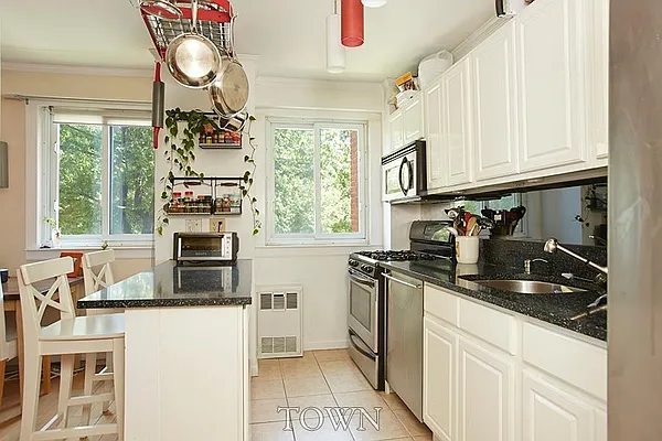 Sold by Town Residential | media 15