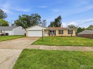 2268 Chapel Dr, Fairborn, OH 45324