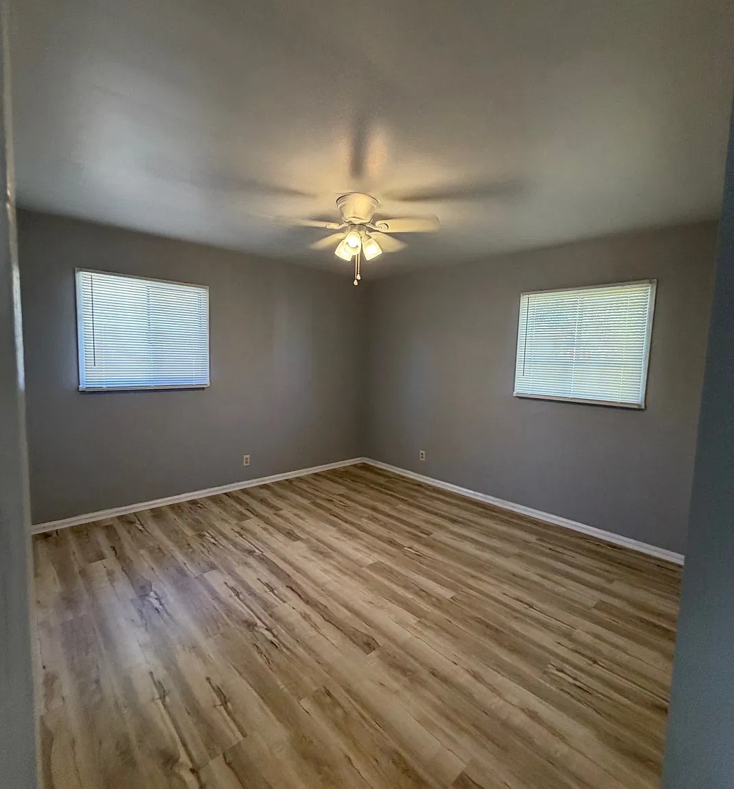 3 bed, 1400 sqft, $1,200 — Photo 3