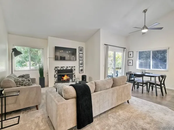 11251 Avenida De Los Lobos Unit G, San Diego, CA 92127