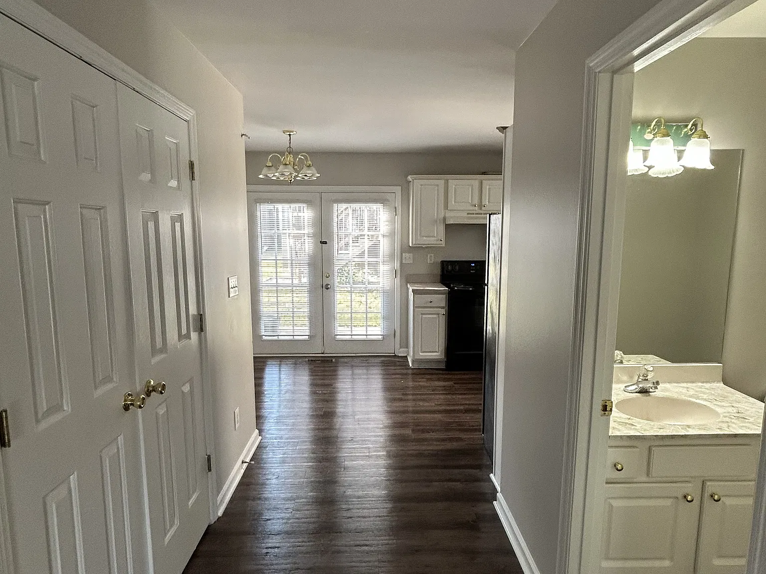 2 bed, 2.5 bath, 1088 sqft, $1,475 — Photo 3