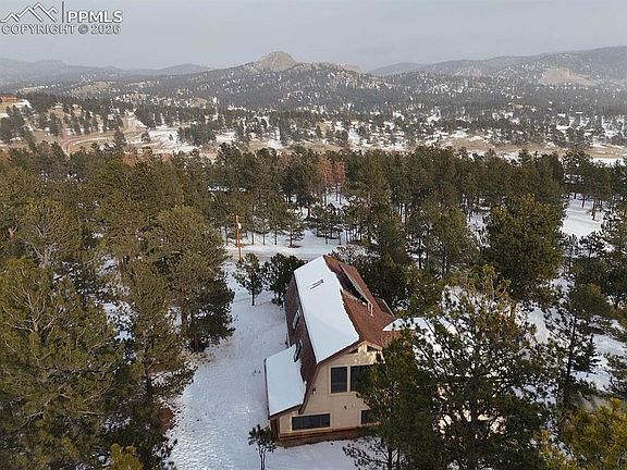 5th image of 239 Deerfield Cir