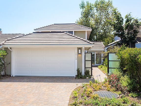 4th image of 32142 Beachfront Ln