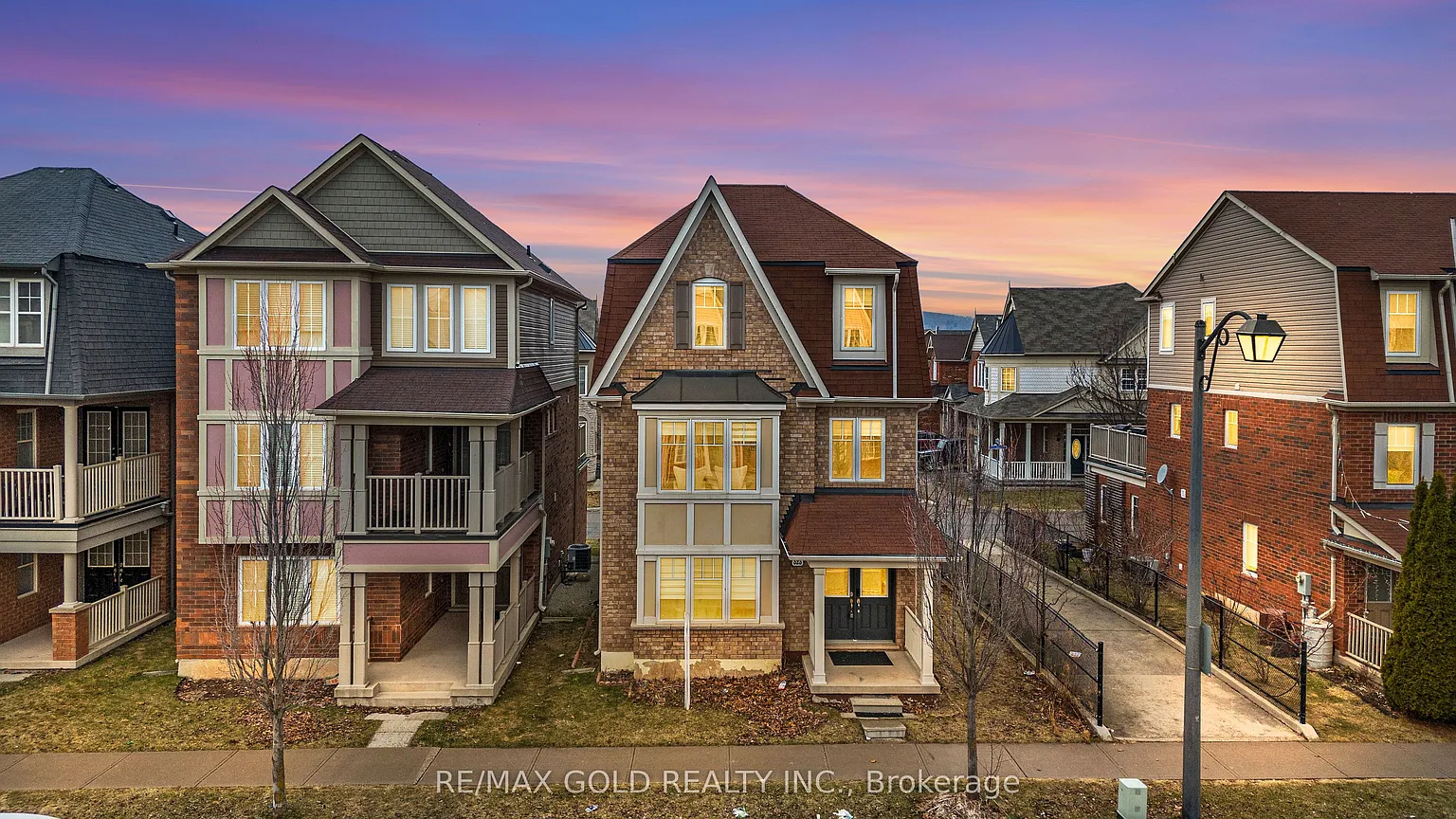 323 Dymott Ave photo 1