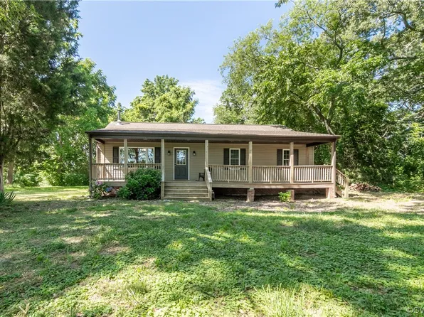 107 Chelsea Rd, West Point, VA 23181