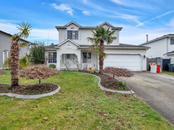 7478 123rd St, Surrey, BC V3W 9N1