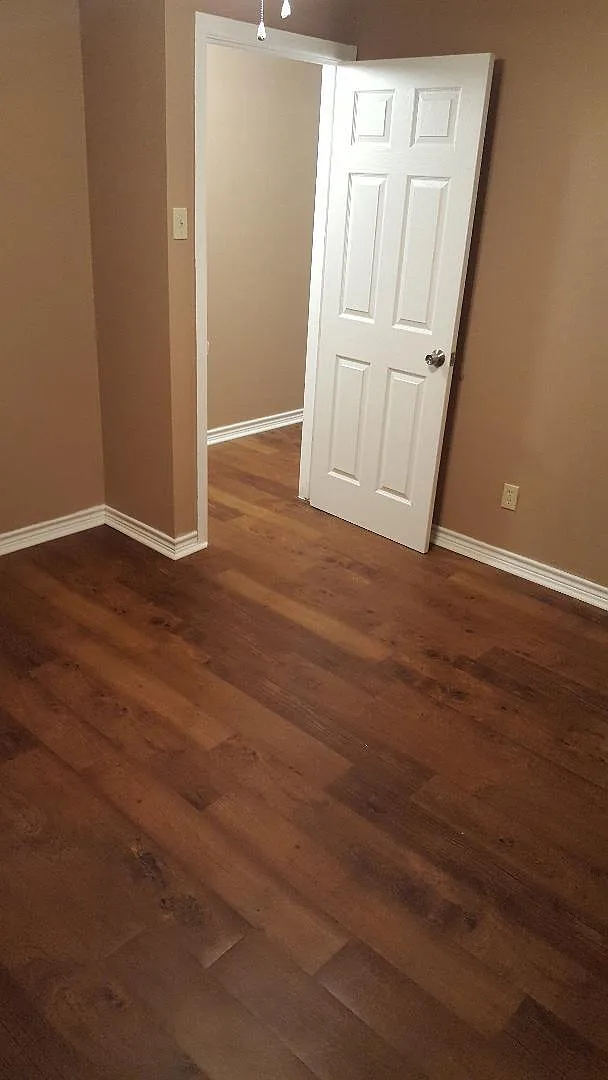 4 bed, 1800 sqft, $1,775 — Photo 4