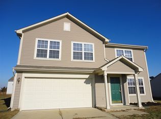 488 Southern Pines Dr, Whiteland, IN 46184