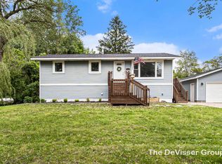 13719 Barry St, Holland, MI 49424