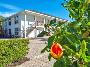 1555 Blue Point Ave APT 7, Naples, FL 34102