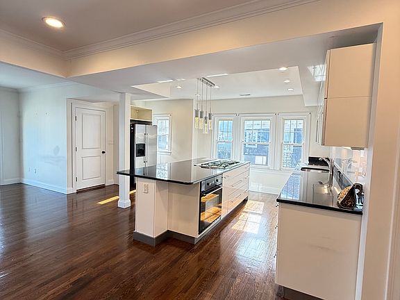 2nd image of 195 Savin Hill Ave #2