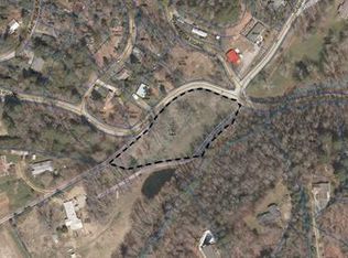 624 Lake Sega Rd, Brevard, NC 28712