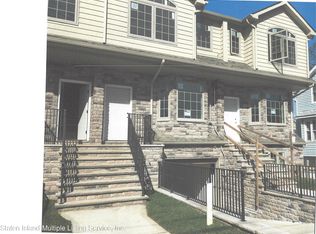 44 Waimer Pl, Staten Island, NY 10312
