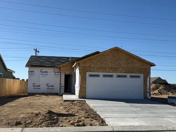 5204 Gannet Ln, Pueblo, CO 81008