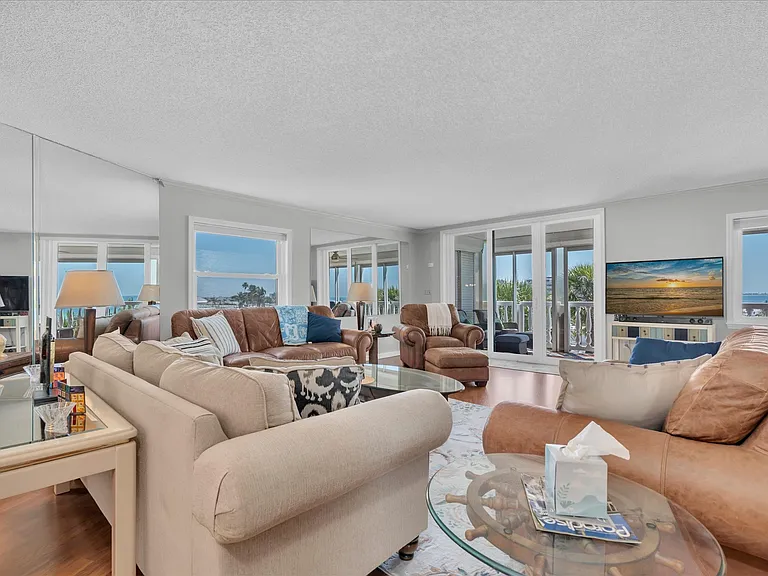 6500 Sunset Way #316 — Photo 8