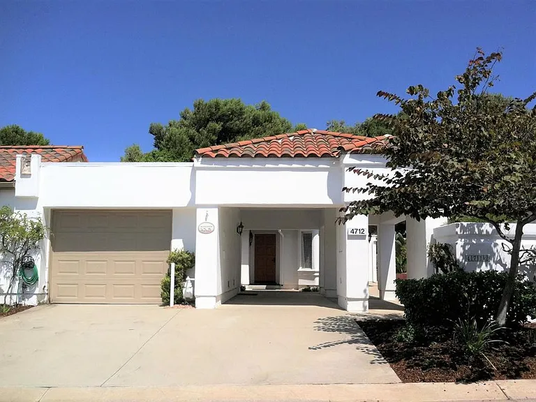 4712 Galicia Way — Photo 2