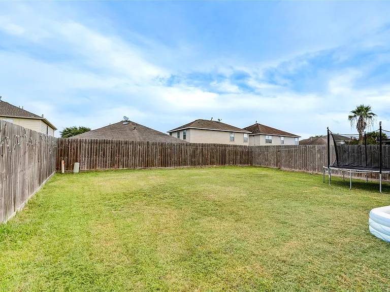 21030 Kenna Cove Ln — Photo 39