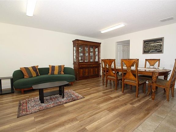 4th image of 626 Mercado Ct