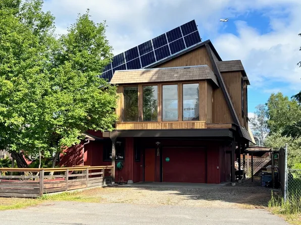 1906 Central Ave, Fairbanks, AK 99709