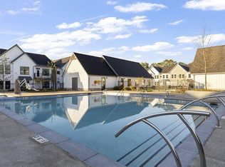 3240 Killian St #6-208, Grand Rapids, MI 49525