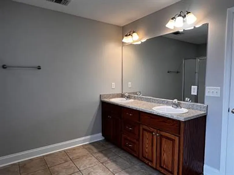 73 Pulaski St — Photo 14