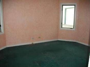 3rd image of 37021 N Loretto Ave