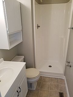 4th image of 2448 River Oaks Dr