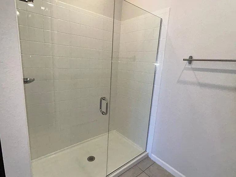 228 Hillcrest Dr — Photo 7
