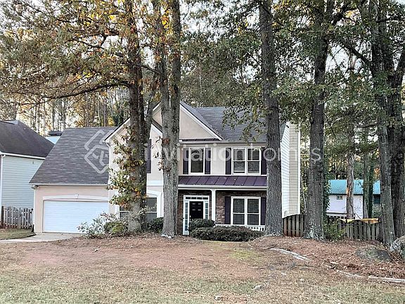 2nd image of 3224 Belford Dr