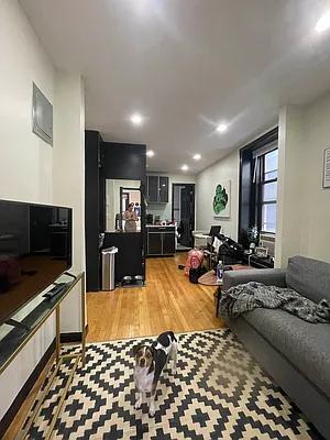Rented by Oxford Property Group | media 3