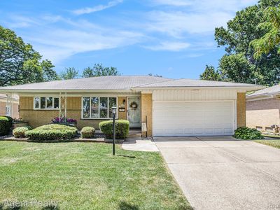 26279 Eureka Dr, Warren, MI, 48091