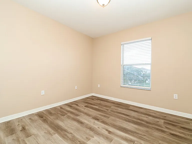 12122 Fern Haven Ave — Photo 13