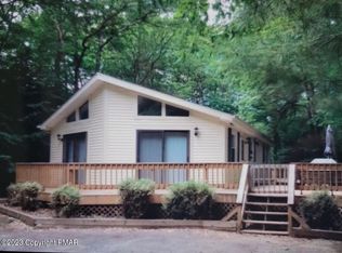 68 Dryden Dr, Albrightsville, PA