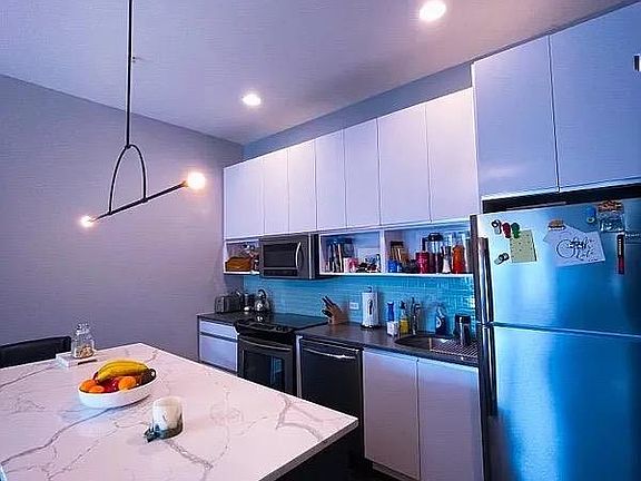 2nd image of 217 Newark Ave APT 501