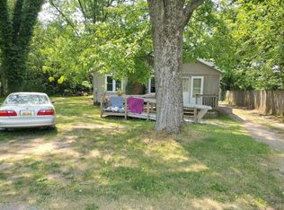 942 County Road 681, Grand Junction, MI 49056