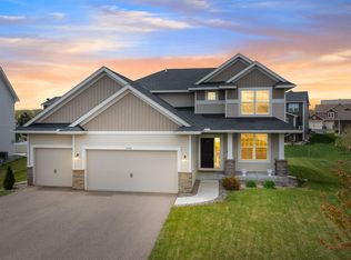 1948 Eagle Ridge Loop, Shakopee, MN 55379