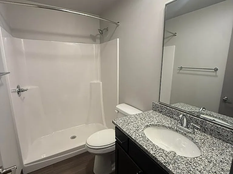 The Arnold Apartments — Photo 32
