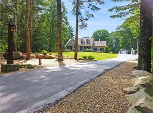 410 Old Plainfield Pike, Scituate, RI 02825