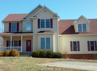473 Eastern View Rd, Dunnsville, VA 22454