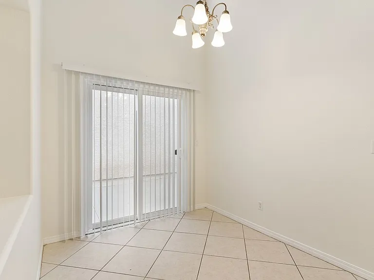 7268 Vinca Rd — Photo 4