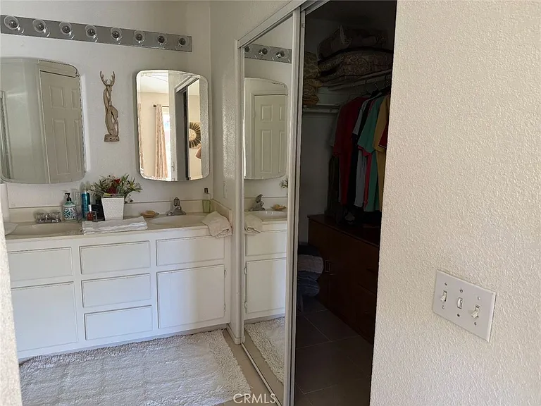 37677 Emerson Dr — Photo 16
