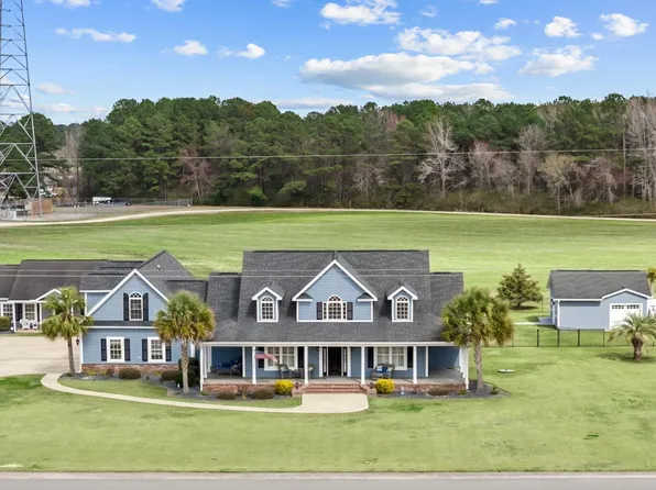 187 Beauty Ave., Loris, SC 29569