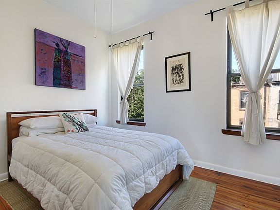 3rd image of 16 Prospect Park SW APT 58