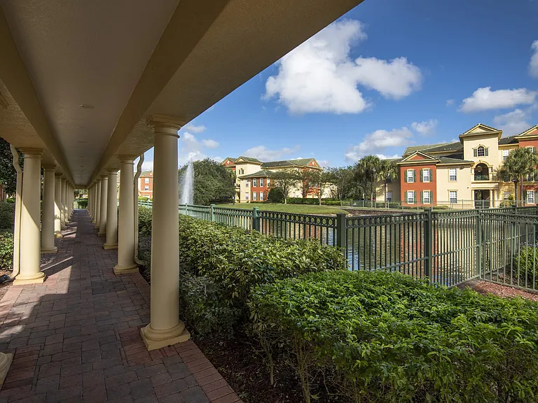 Victoria Place — Photo 55