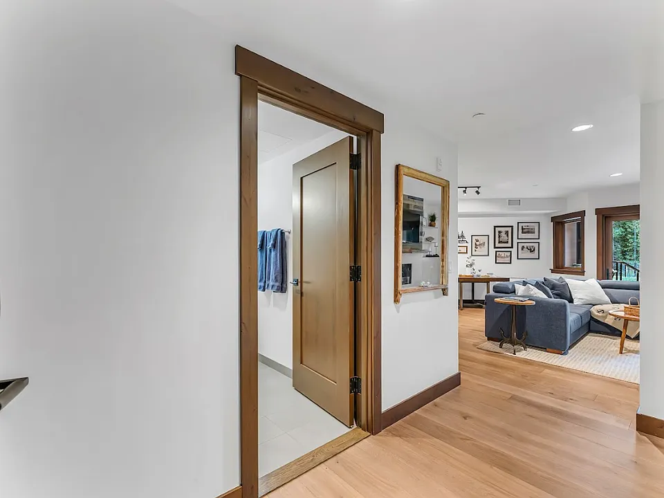 17 Beach Club Dr #221