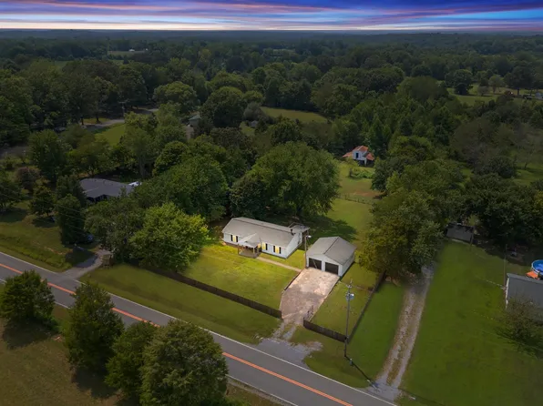 1039 Leo Baker Rd, Ashland City, TN 37015