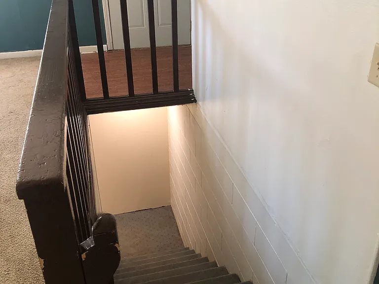 810 Vine St — Photo 14