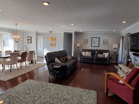 Living / Dining