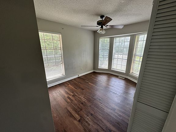 5th image of 720 Cedar Cone Cir