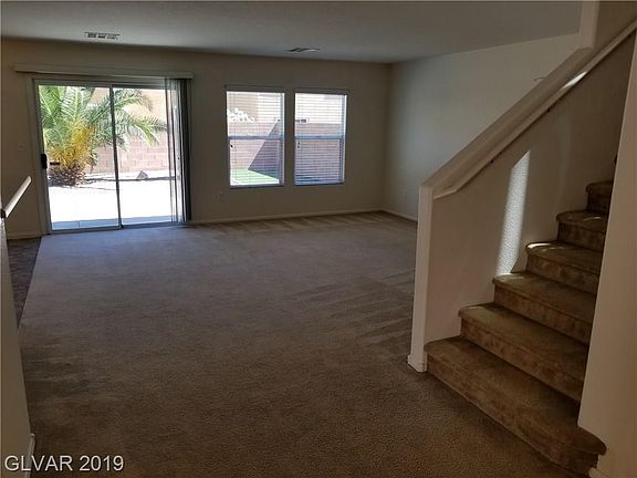 2nd image of 2412 Cockatoo Dr #0